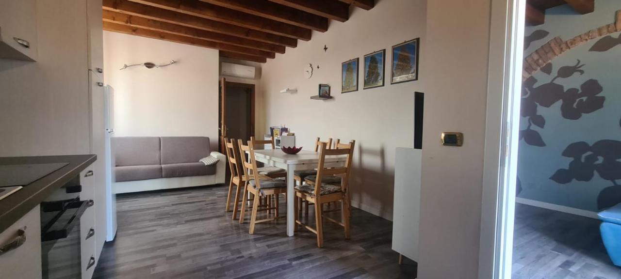Garda Family House Ξενοδοχείο Ντεζεντσάνο ντελ Γκάρντα Εξωτερικό φωτογραφία