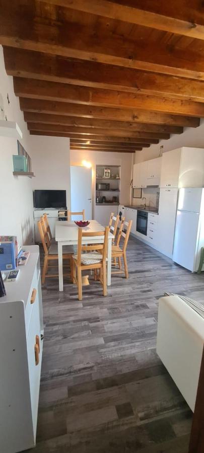 Garda Family House Ξενοδοχείο Ντεζεντσάνο ντελ Γκάρντα Εξωτερικό φωτογραφία