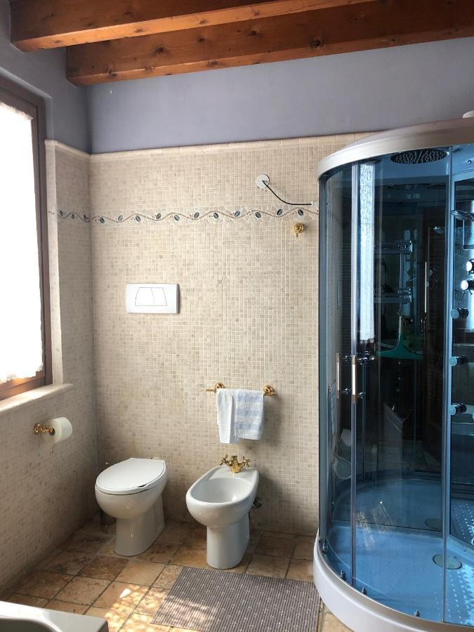 Garda Family House Ξενοδοχείο Ντεζεντσάνο ντελ Γκάρντα Εξωτερικό φωτογραφία