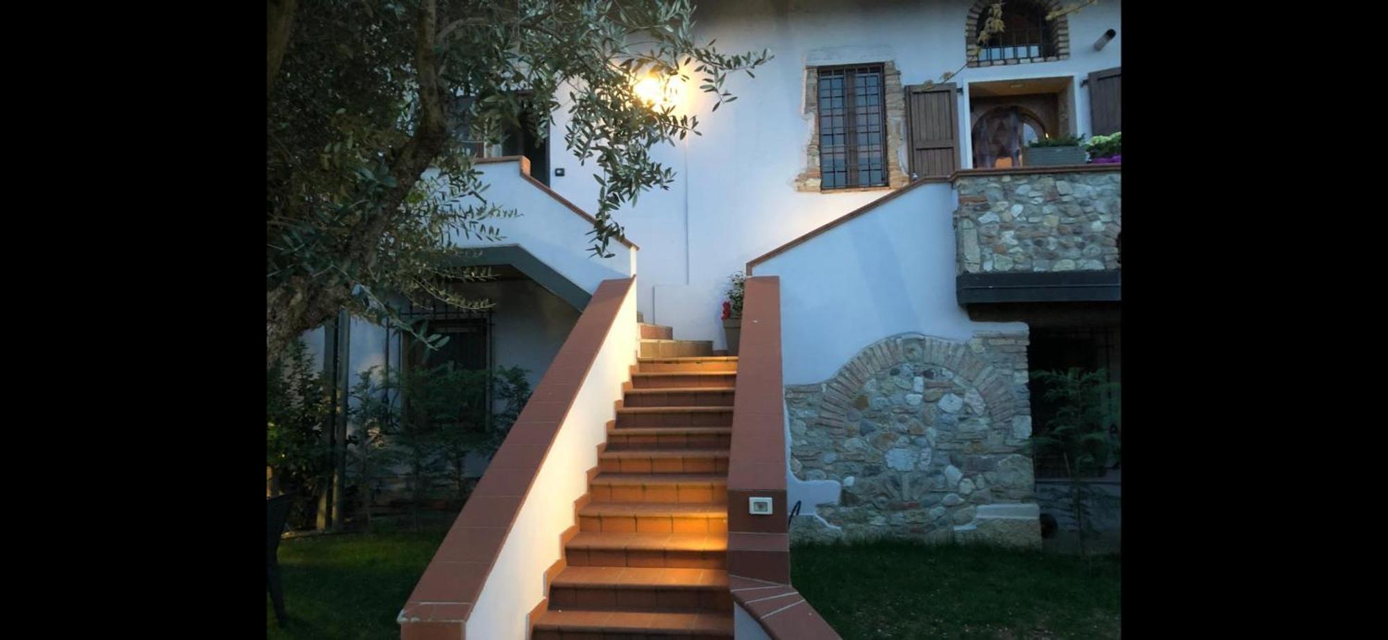 Garda Family House Ξενοδοχείο Ντεζεντσάνο ντελ Γκάρντα Εξωτερικό φωτογραφία